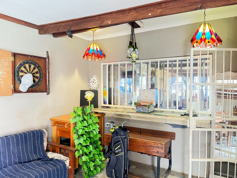 Commercial Property for Sale in Vyfhoek A H North West
